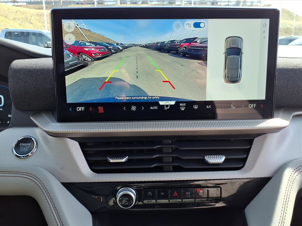 Certified 2025 Ford Explorer Active w/ Active Comfort Package image 15