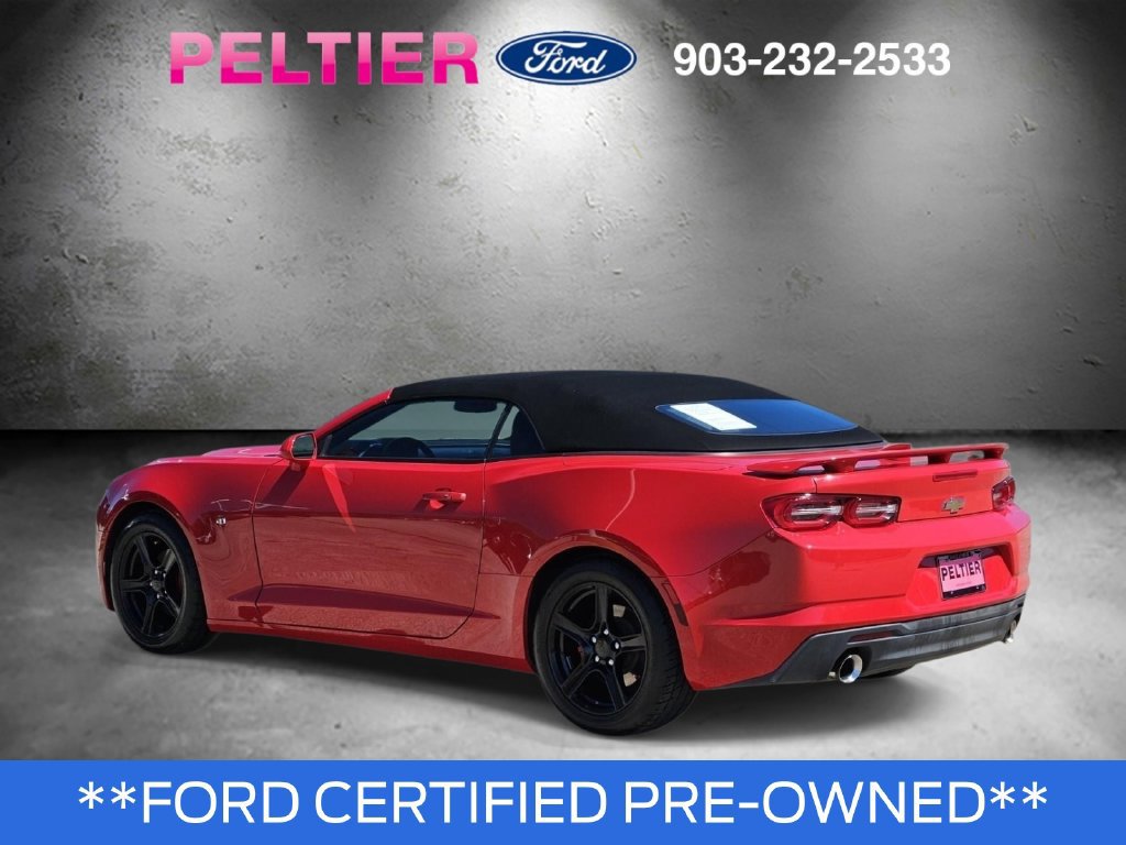 Used 2020 Chevrolet Camaro LT RWD image 6