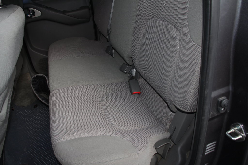 Used 2018 Nissan Frontier SV w/ Value Truck Package RWD image 21