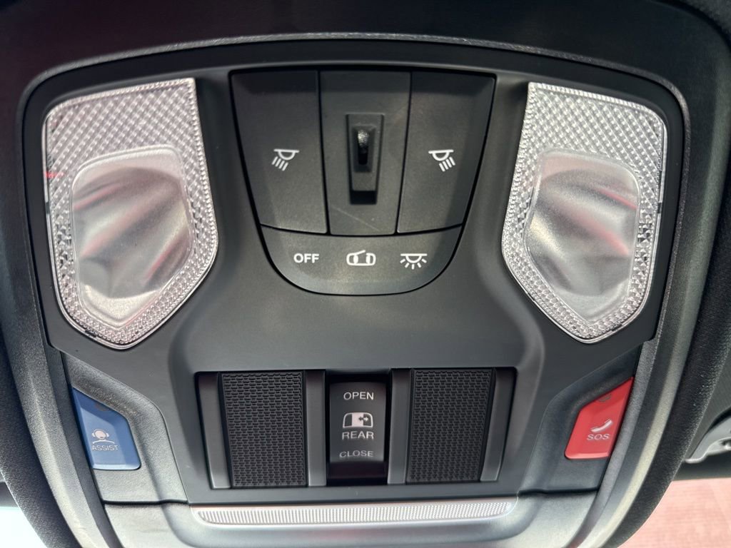 Used 2023 RAM 1500 Big Horn AWD/4WD image 29