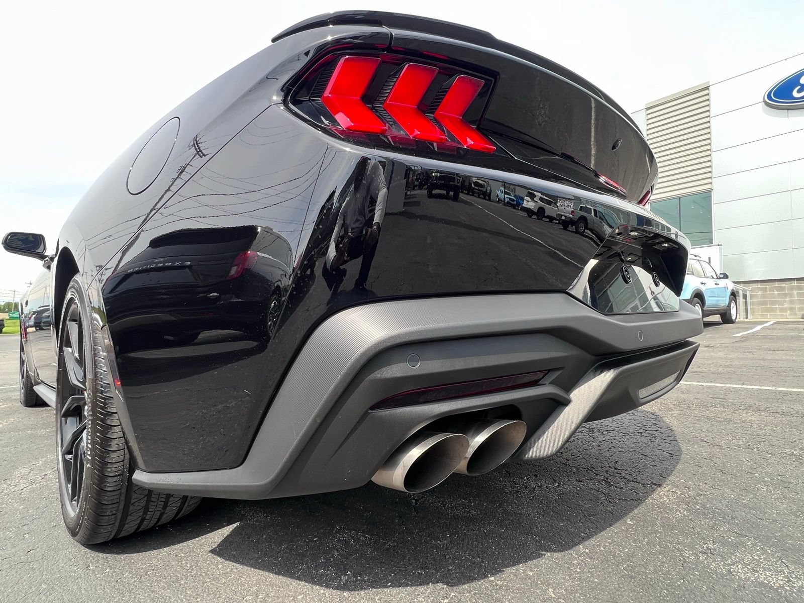 Certified 2025 Ford Mustang GT Premium RWD image 8