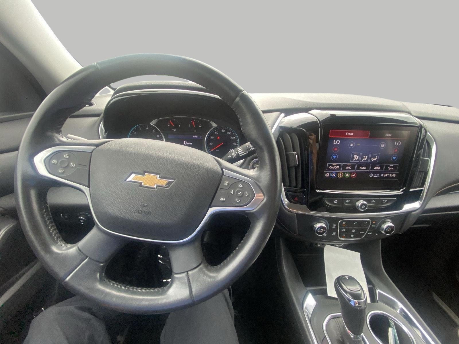Used 2020 Chevrolet Traverse LT w/ LPO, Floor Liner Package AWD/4WD image 16