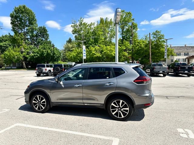 Used 2020 Nissan Rogue SL w/ Premium Package AWD/4WD image 10