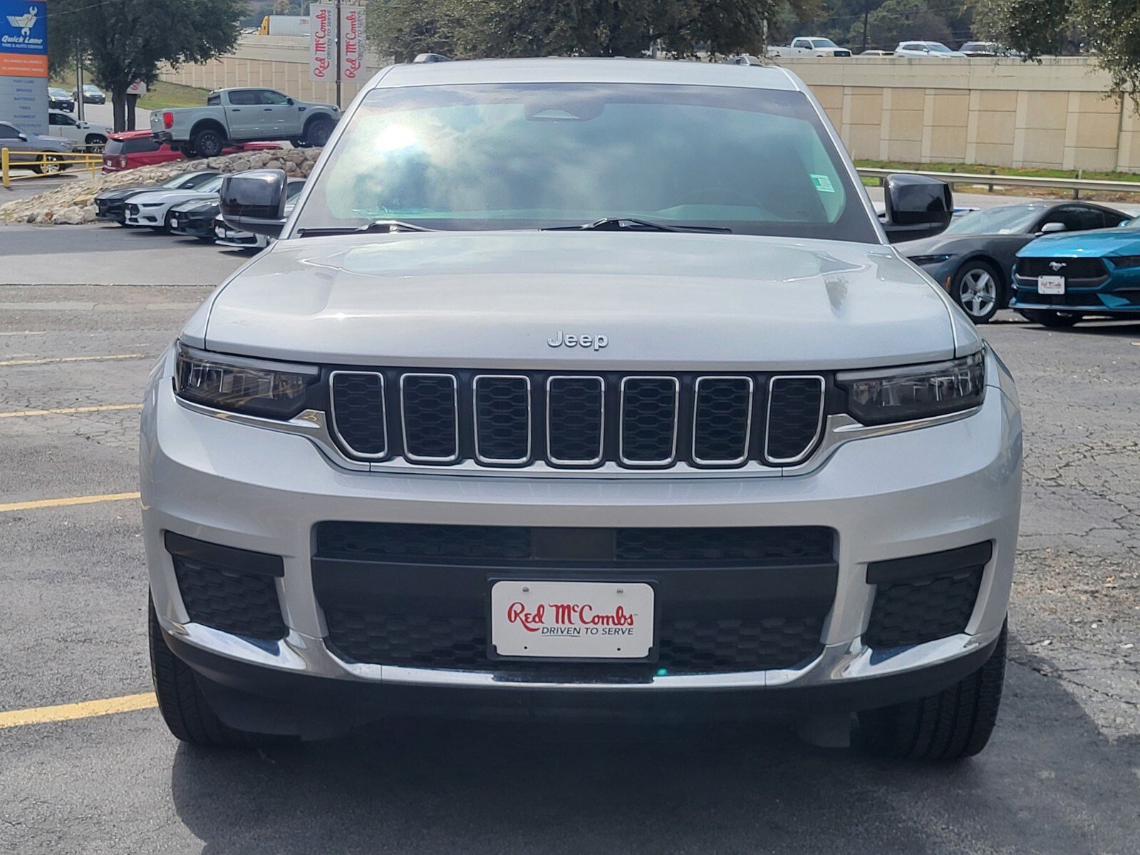 Used 2022 Jeep Grand Cherokee L Laredo w/ Luxury Tech Group I image 8