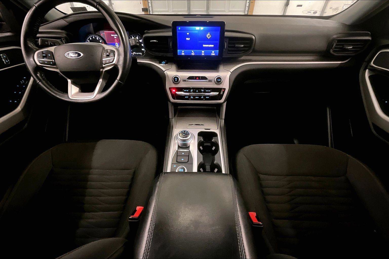 Certified 2021 Ford Explorer XLT image 14