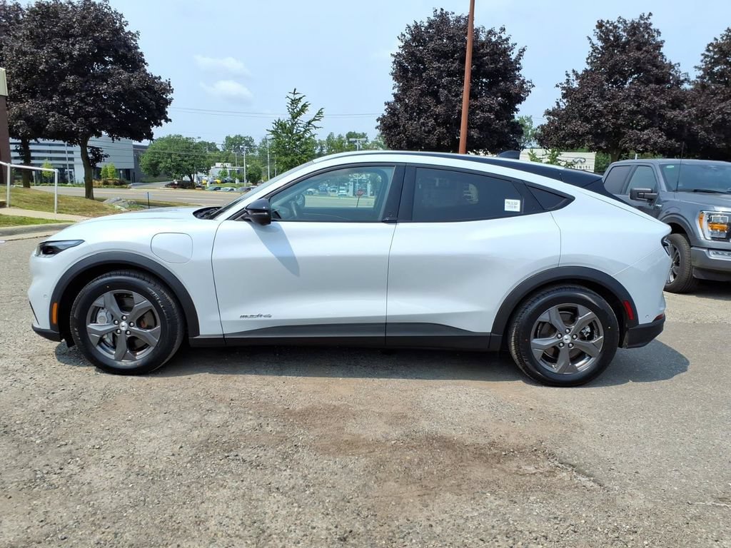 Certified 2023 Ford Mustang Mach-E Select AWD/4WD image 2