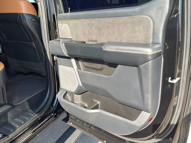 Certified 2023 Ford F450 Platinum w/ FX4 Off-Road Package image 14