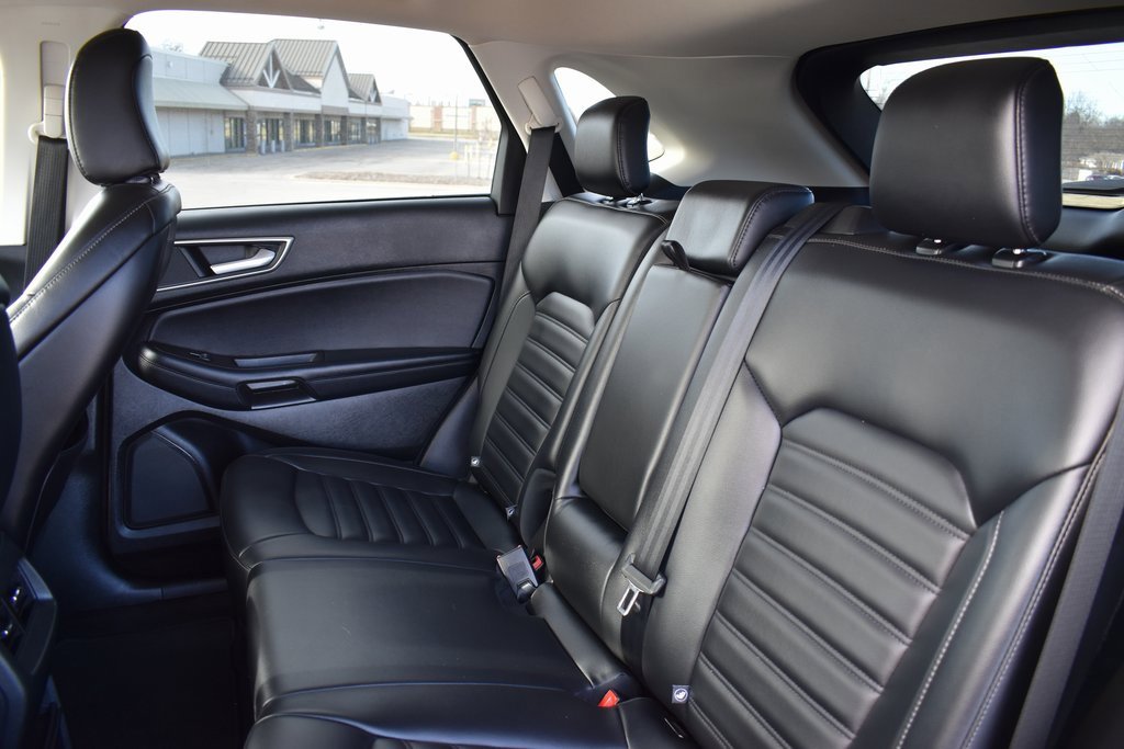 Certified 2023 Ford Edge SEL image 8