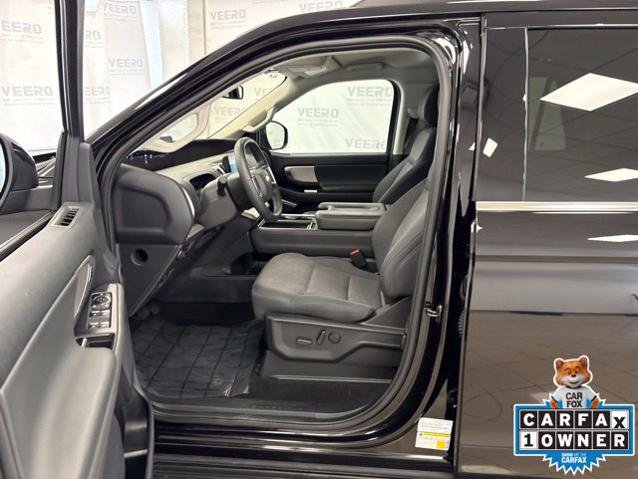 Certified 2025 Ford Expedition Active AWD/4WD image 25