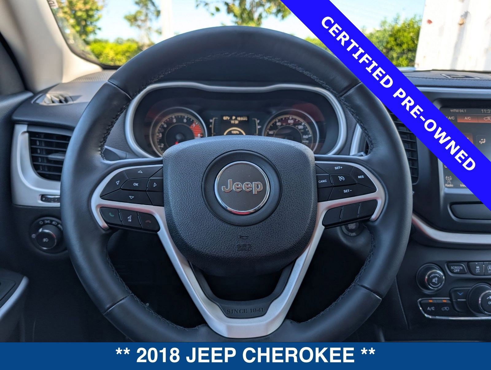 Used 2018 Jeep Cherokee Latitude Plus image 24