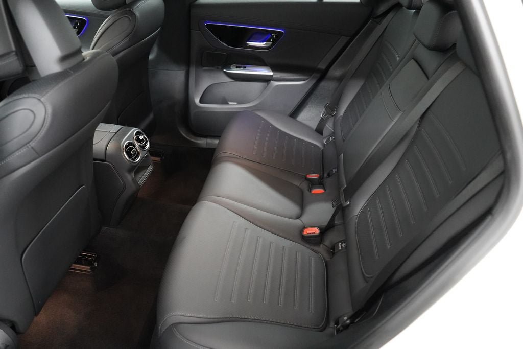 Used 2024 Mercedes-Benz GLC 300 4MATIC w/ AMG Line image 20