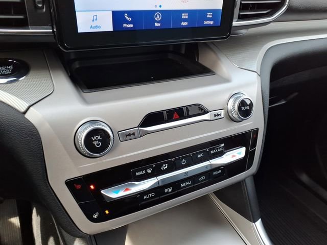 Certified 2023 Ford Explorer XLT w/ Equipment Group 202A image 22