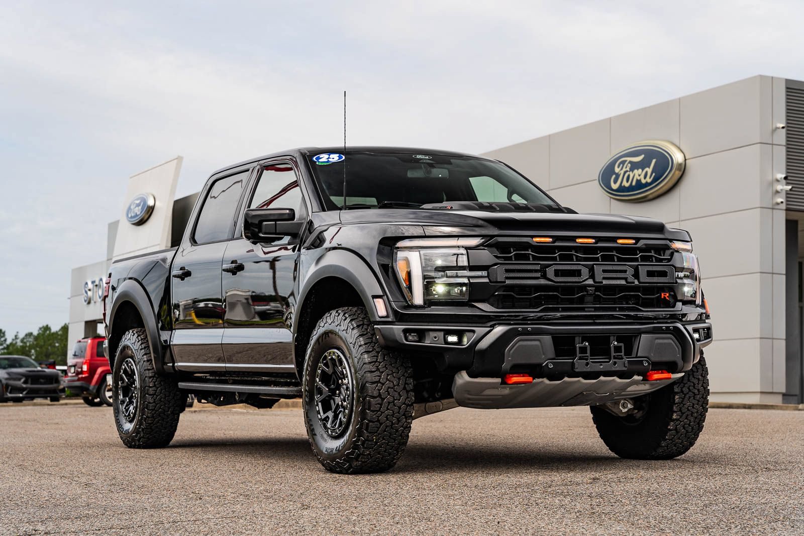 Certified 2025 Ford F150 Raptor w/ Equipment Group 803A Raptor R AWD/4WD image 1