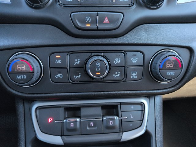 Used 2022 GMC Terrain SLT FWD image 44