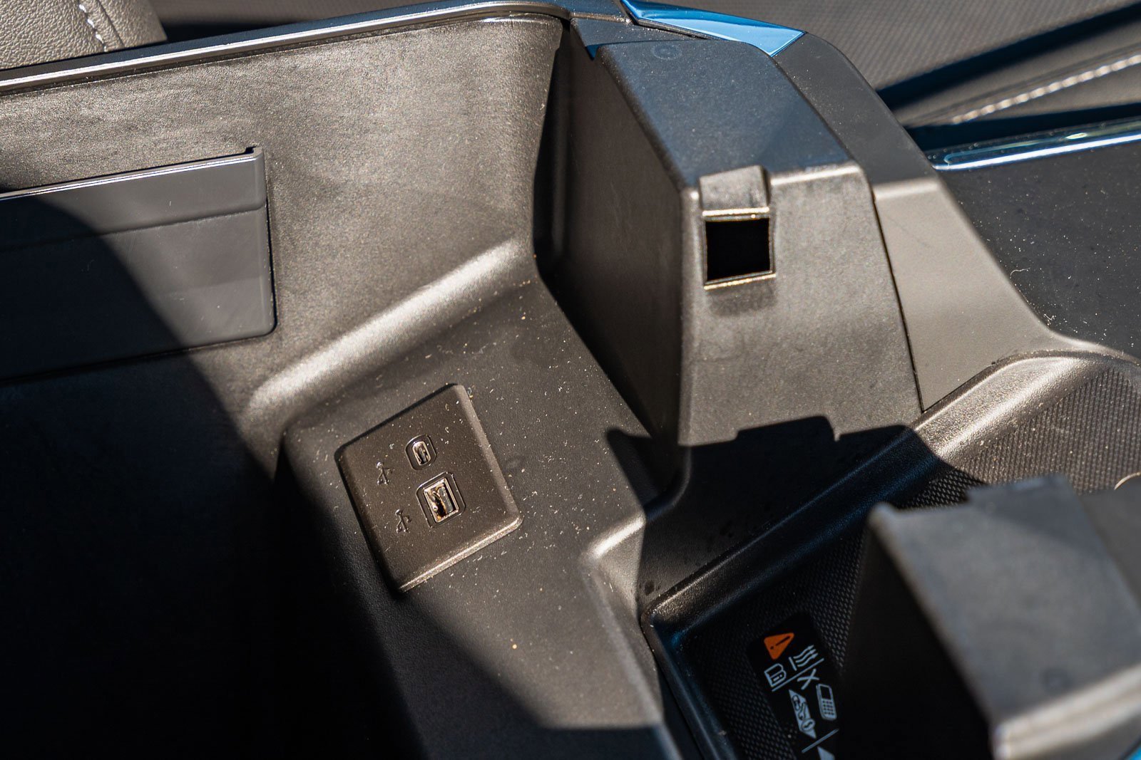 Used 2024 Chevrolet Silverado 2500 LTZ w/ LTZ Plus Package image 17