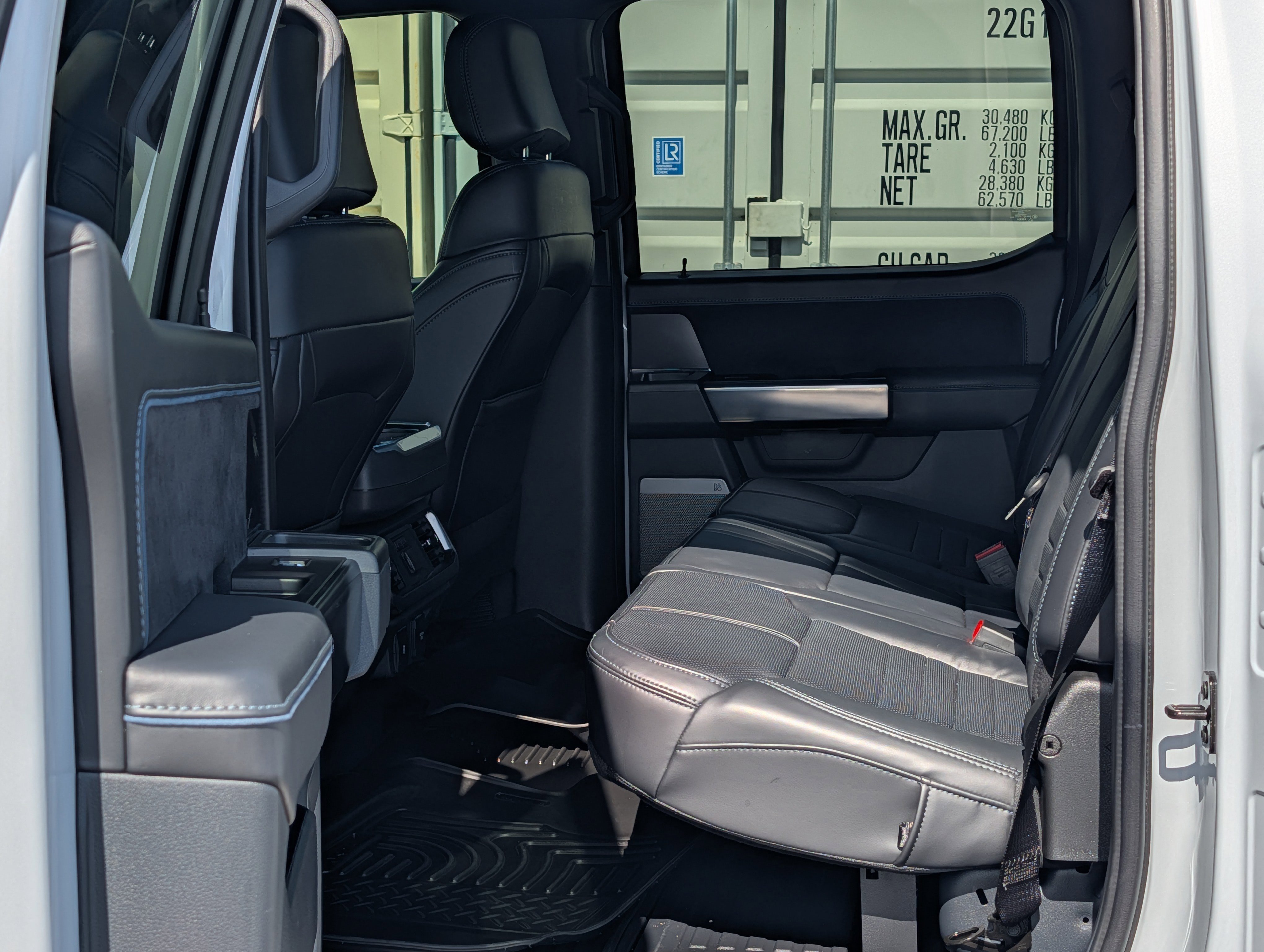 Certified 2025 Ford F150 Platinum AWD/4WD image 17