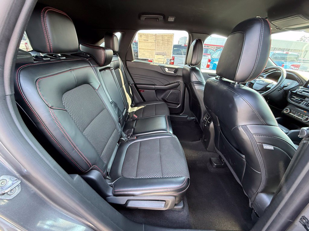 Certified 2024 Ford Escape ST-Line FWD image 24
