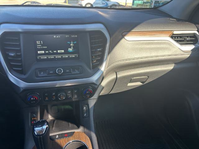 Used 2019 GMC Acadia SLE image 15