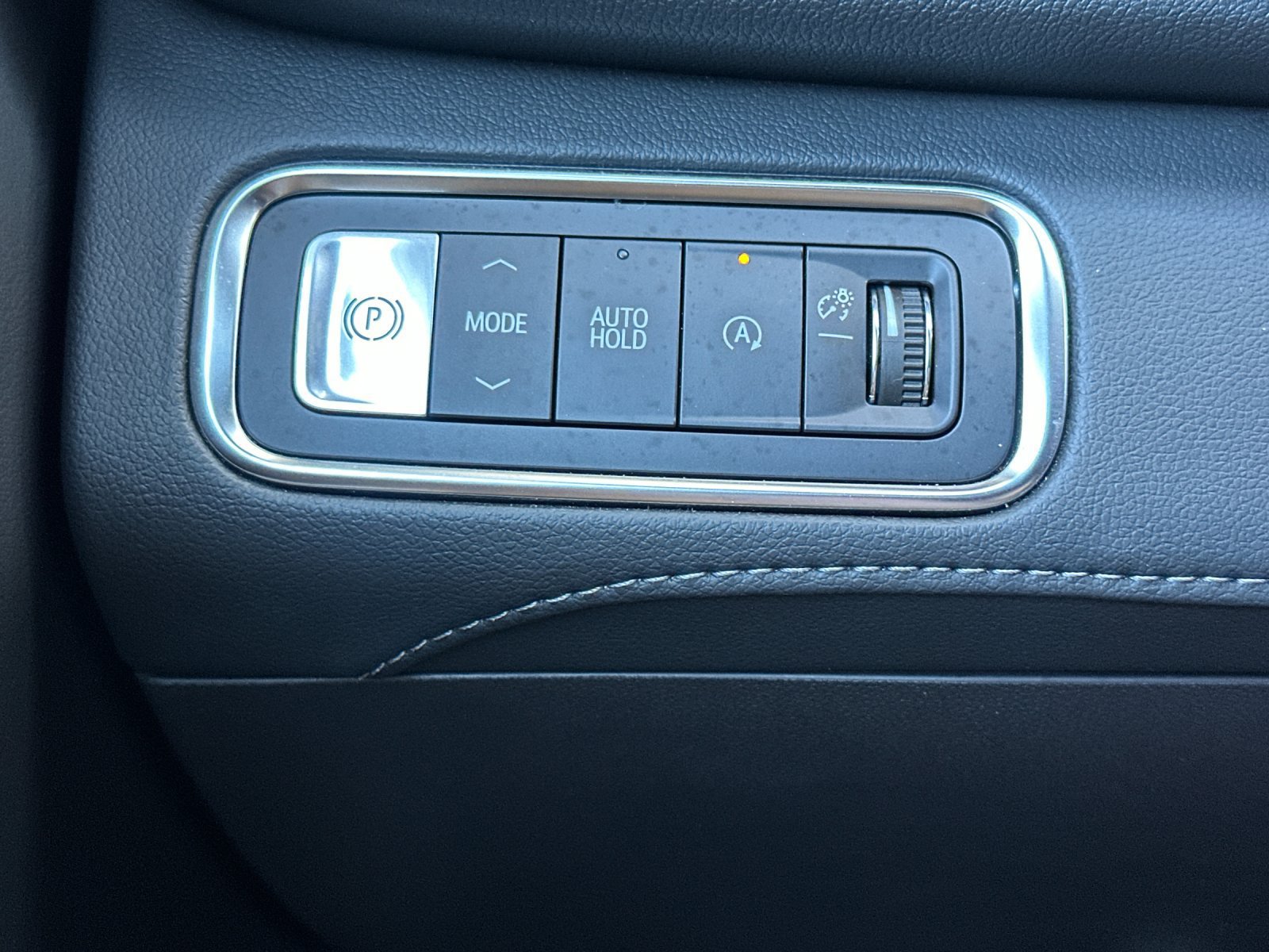 Used 2026 Buick Enclave Preferred w/ Power Package FWD image 34