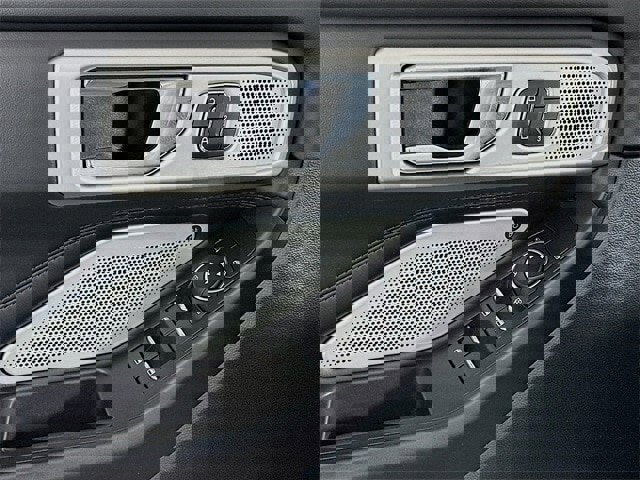 Certified 2020 Ford Explorer Platinum w/ Premium Technology Package image 10