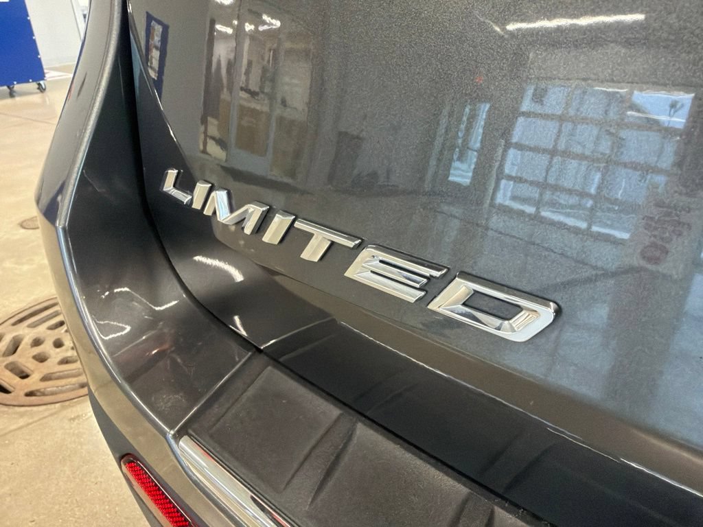 Certified 2020 Ford Explorer Limited w/ Hybrid Equipment Group 310A AWD/4WD image 9
