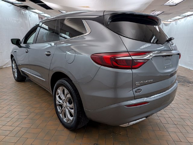 Used 2021 Buick Enclave Avenir w/ Avenir Technology Package AWD/4WD image 5