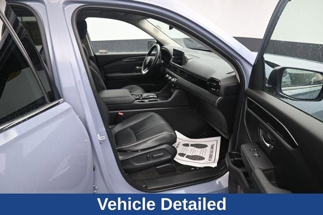 Used 2023 Honda Pilot Elite image 14