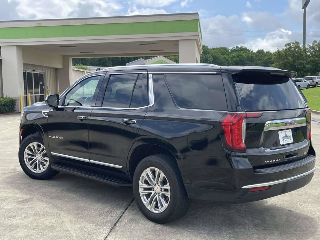 Used 2023 GMC Yukon SLT AWD/4WD image 5