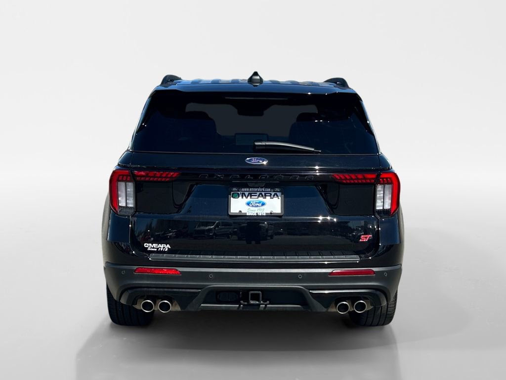 Certified 2025 Ford Explorer ST AWD/4WD image 4