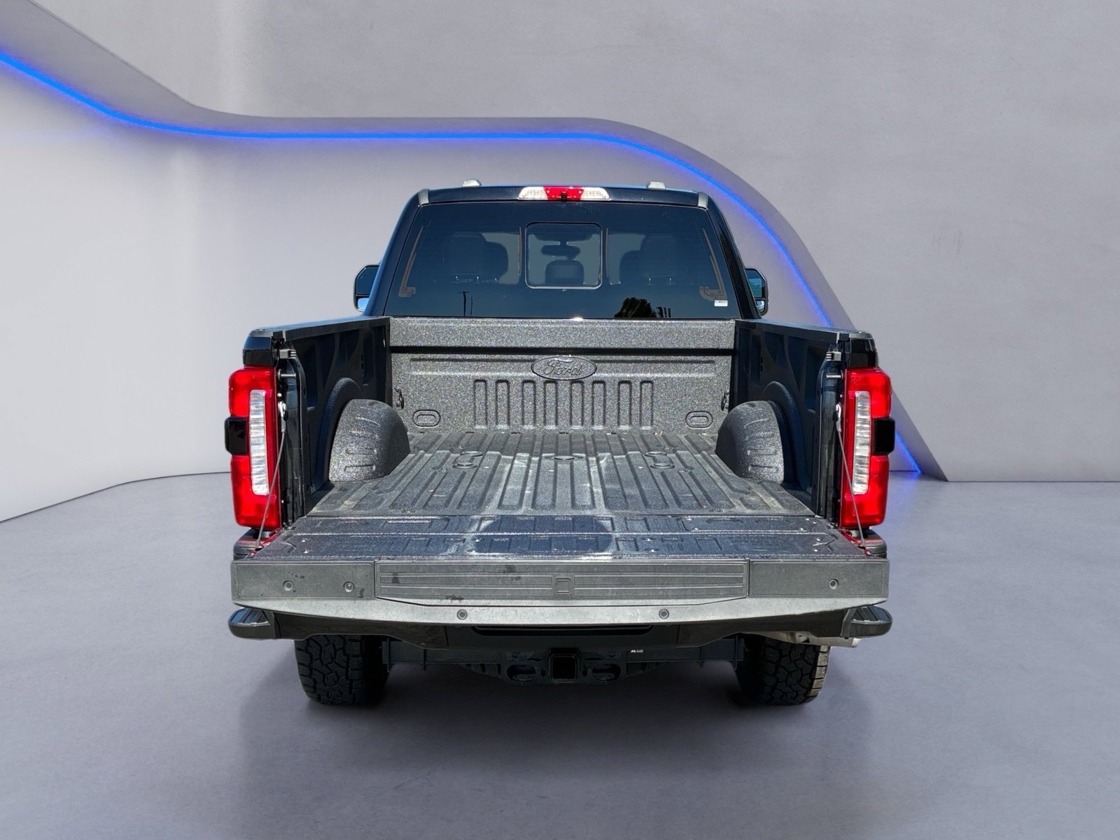 Certified 2024 Ford F350 King Ranch w/ Tremor Off-Road Package AWD/4WD image 9