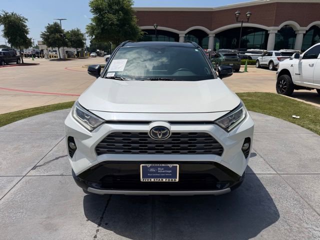 Used 2019 Toyota RAV4 XSE AWD/4WD image 2