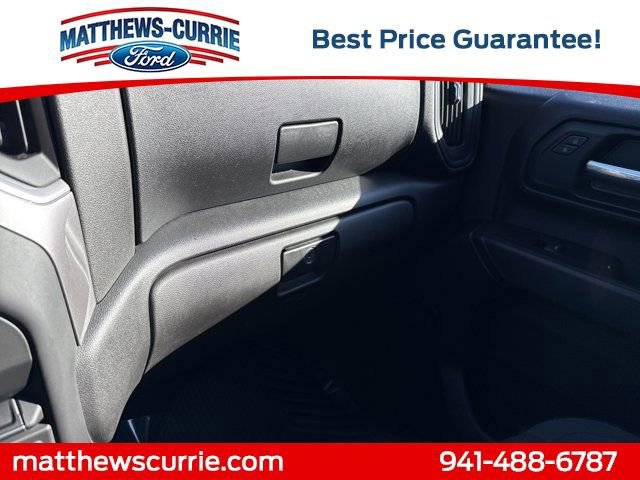 Used 2023 Chevrolet Silverado 2500 Custom w/ Custom Value Package image 26