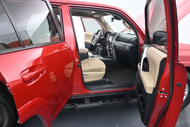Used 2022 Toyota 4Runner SR5 RWD image 14