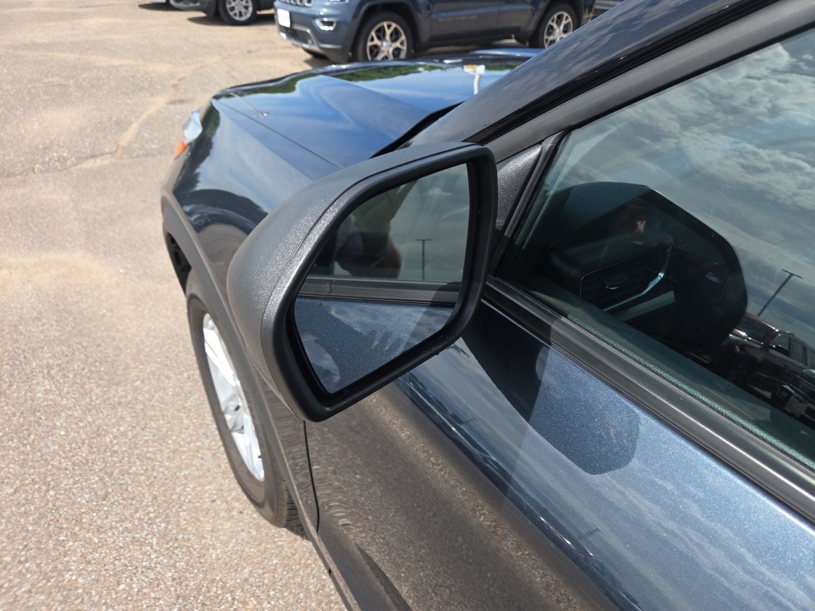 Certified 2023 Ford Explorer XLT w/ Equipment Group 202A AWD/4WD image 21