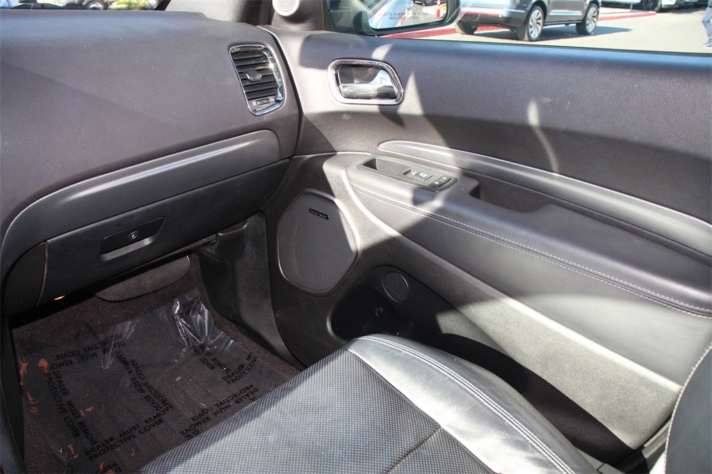 Used 2019 Dodge Durango R/T w/ Technology Group image 19