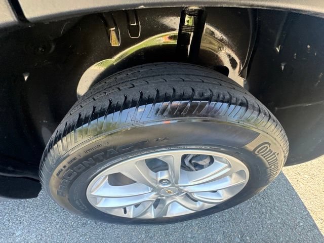 Used 2024 Chevrolet TrailBlazer LS w/ LS Convenience Package AWD/4WD image 13