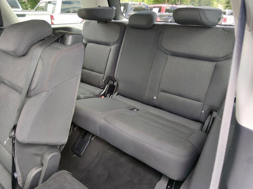 Certified 2025 Ford Expedition Active AWD/4WD image 13