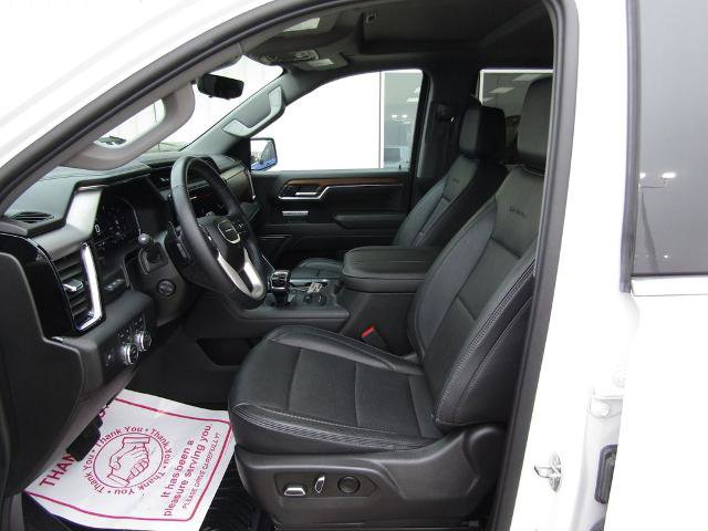 Used 2023 GMC Sierra 1500 Denali w/ Technology Package AWD/4WD image 32