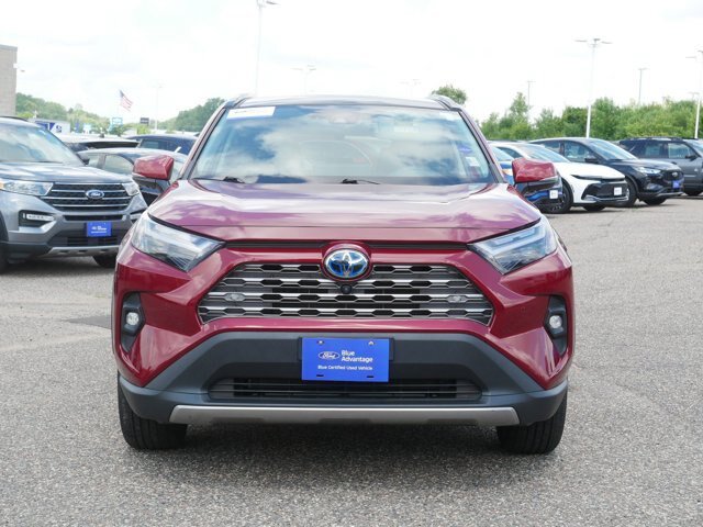 Used 2022 Toyota RAV4 Limited AWD/4WD image 7