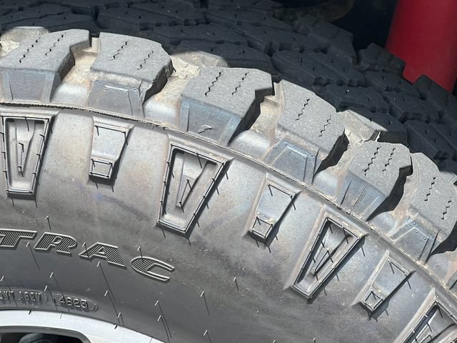 Certified 2022 Ford F250 Platinum w/ Tremor Off-Road Package AWD/4WD image 14