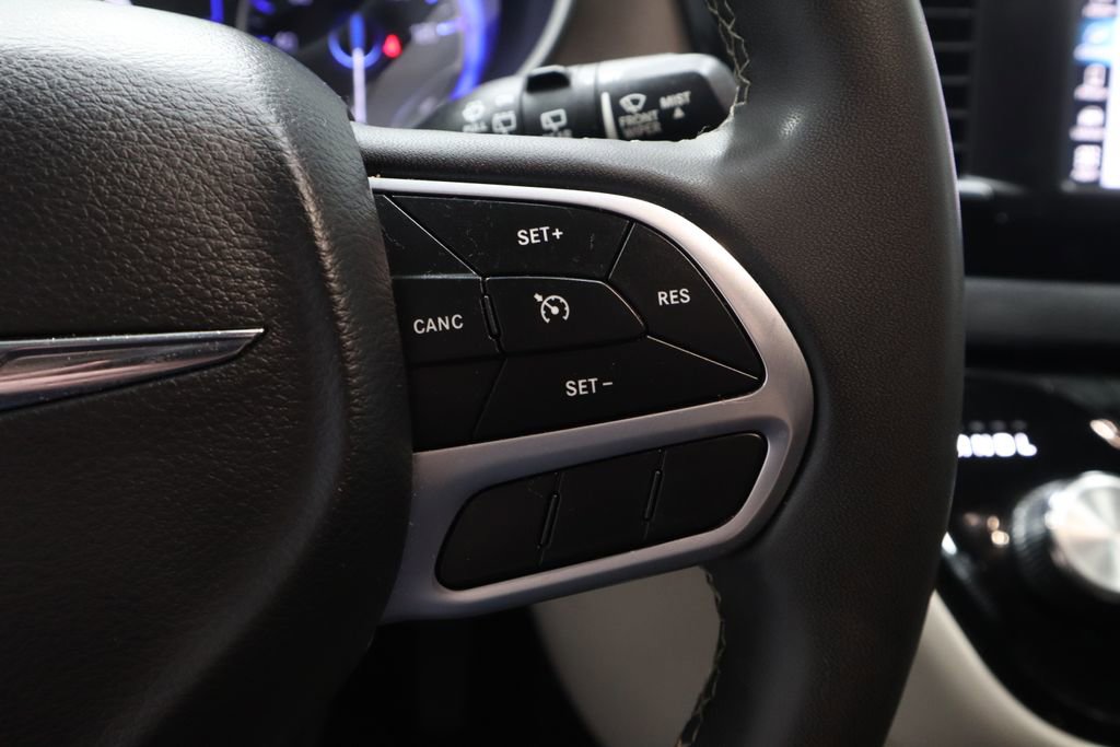 Used 2023 Chrysler Voyager LX FWD image 31