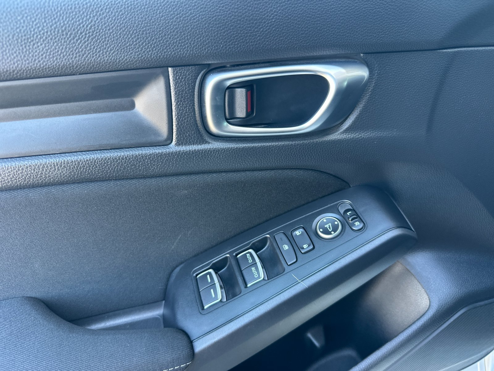 Used 2022 Honda Civic Sport image 10