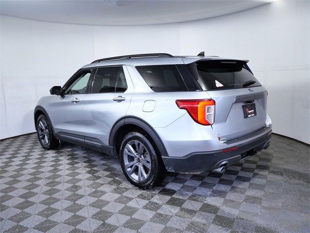 Certified 2023 Ford Explorer XLT w/ Equipment Group 202A image 6