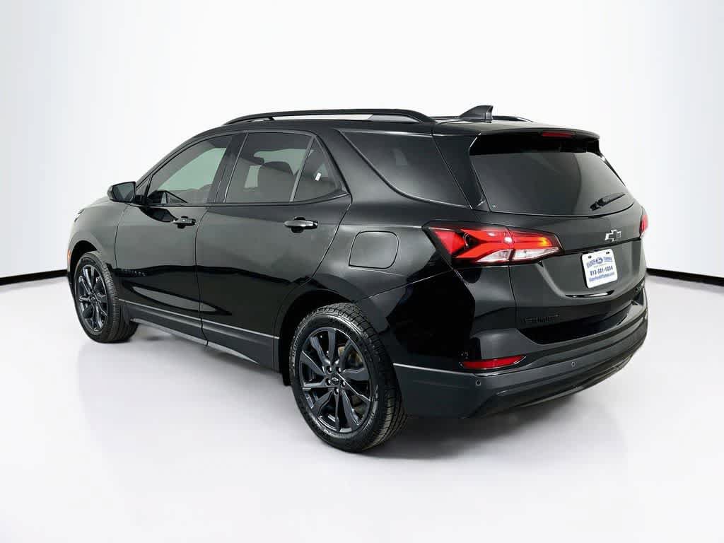 Used 2024 Chevrolet Equinox RS FWD image 4