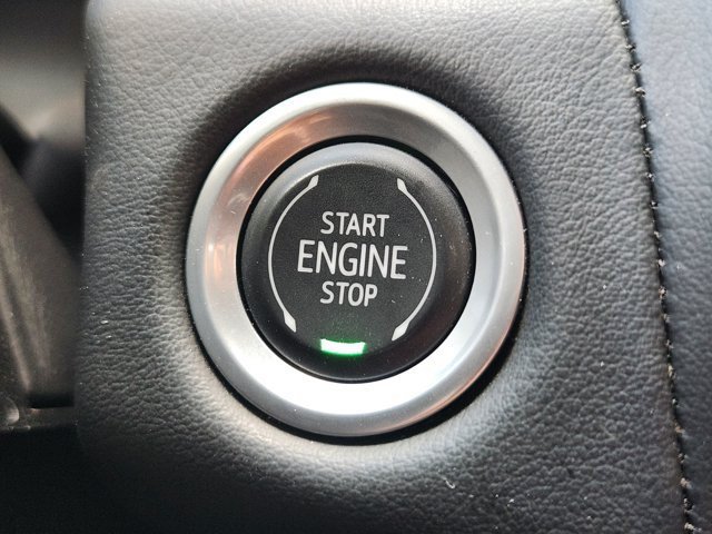 Used 2022 Chevrolet Suburban RST AWD/4WD image 22