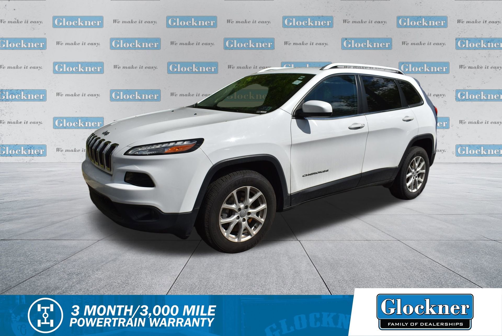 Used 2018 Jeep Cherokee Latitude Plus w/ Cold Weather Group AWD/4WD image 1