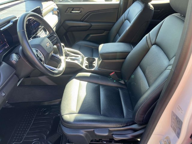 Used 2023 Chevrolet Colorado LT RWD image 16