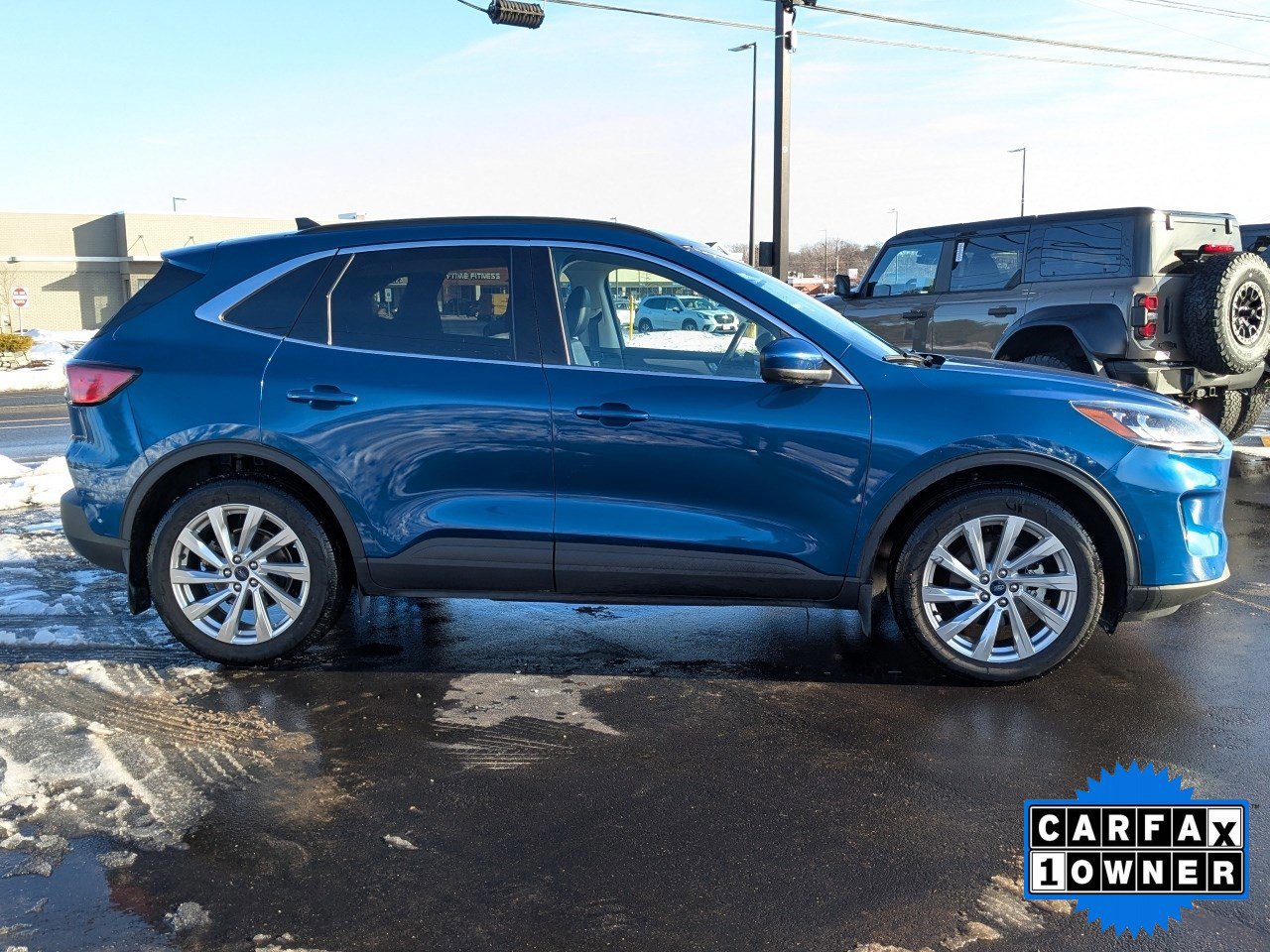 Certified 2022 Ford Escape Titanium w/ Titanium Elite Package image 6