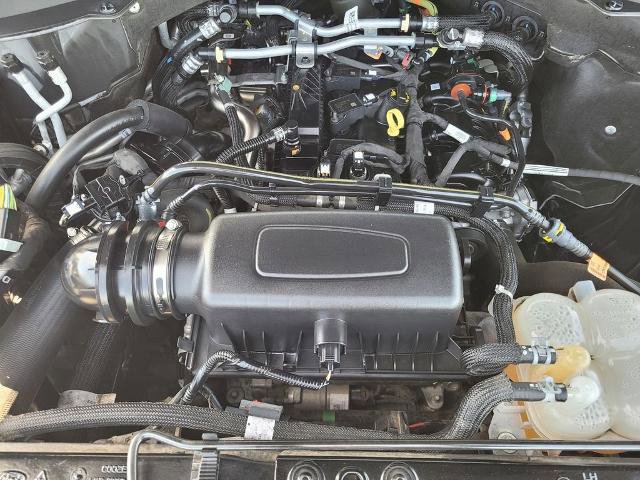 Certified 2022 Ford Explorer XLT w/ Equipment Group 202A image 27