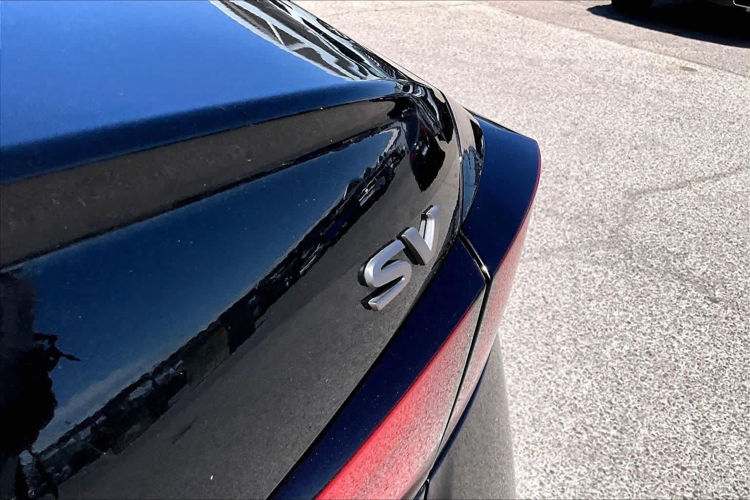 Used 2024 Nissan Altima 2.5 SV FWD image 10